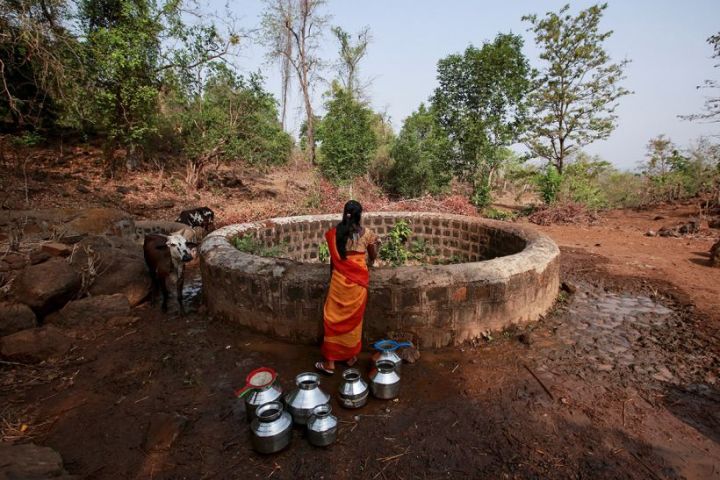 water-wives-india-1479096602_835x547