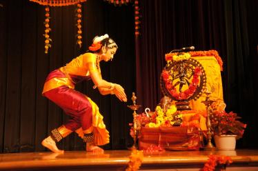 242256_4632894417626_301077711_o (1)